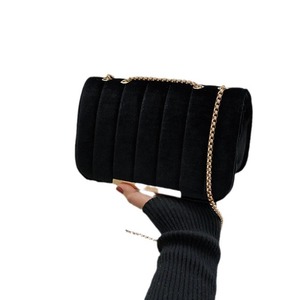 Nuove Borse di Lusso in Velluto per Donna 2025, Nuove Borse a Tracolla Dorate all'Ingrosso con Chiusura a Cerniera Resistente - Product Image 4