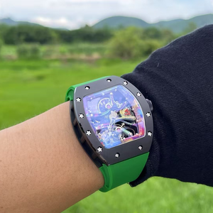 Relojes de Lujo para Hombre, Estilo 68-01 Cyril Kongo, Reloj Mecánico Tourbillon con Arte Graffiti, Caja de Fibra de Carbono Negra - Product Image 4