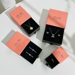 Cassetto di tipo Pull imballaggio di olio essenziale personalizzato rossetto accompagna la confezione regalo a mano scatola di colore personalizzata - Product Image 5