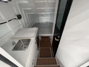 11m * 3.3 plaque eau salée aluminium vitesse <span class=keywords><strong>plaisir</strong></span> <span class=keywords><strong>centre</strong></span> console bateau de pêche bateaux en aluminium soudé pour la pêche avec moteur - Product Image 4