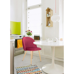 Fauteuil de salon moderne GORNFLICAL en velours rose avec pieds en bois, rembourrage doux, mobilier de maison - Product Image 3