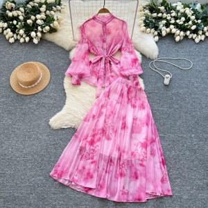 Conjunto de 2 piezas Roman Winter para mujer: Elegante túnica con mangas farol, top con vendaje y falda de gasa estampada de cintura alta, transpirable y antiarrugas. - Product Image 3