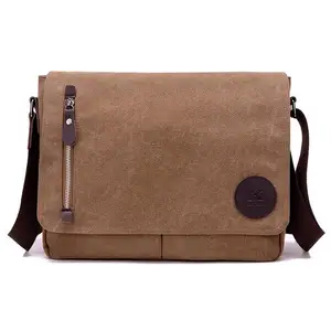 New canvas men's bag casual shoulder bag has British retro trend with large capacity for easy daily carrying on outer travellin