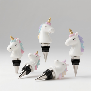 Porte-cure-dents en céramique en forme de licorne. Personnalisé, peint à la main en 3D, un centre de <span class=keywords><strong>table</strong></span> fantaisiste et hygiénique pour rehausser votre <span class=keywords><strong>table</strong></span> à manger - Product Image 3