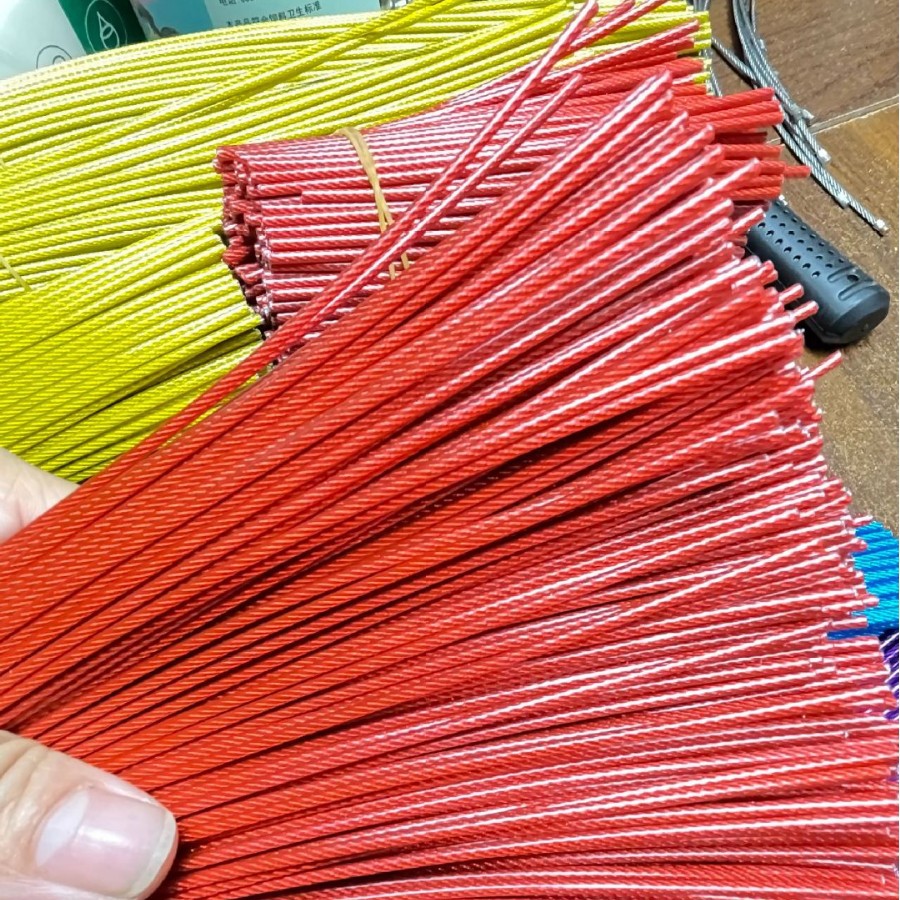 Red (PVC coated)