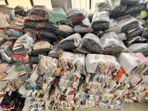 Vêtements d'occasion de fin de série vêtements d'occasion de qualité supérieure vente en gros - Product Image 5