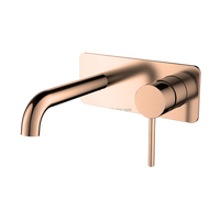 Robinet de lavabo mural moderne à poignée unique, mitigeur de salle de bain au design carré avec valve en céramique