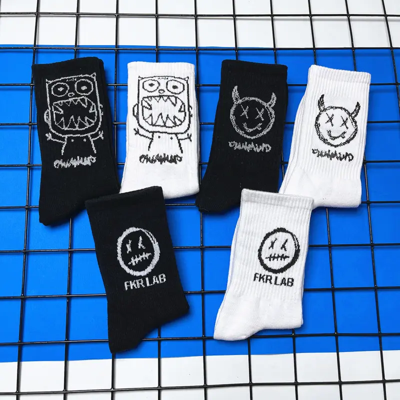 New Style Hot Sale Fashion Funny Anime Cartoon Hip-hop Skateboard Stocking Soft Cotton Popular Couples Cartoon Socks