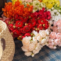 Buket Bunga Ranunculus Sutra Mini Buatan 6 Tangkai untuk Dekorasi Pernikahan, Rumah, dan Perlengkapan Fotografi