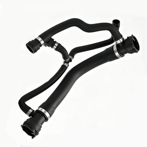 ท่อน้ำหล่อเย็น 17127508010 ท่อทางเข้าหม้อน้ำสำหรับซีรีส์ 7 E65 E66 - Product Image 1