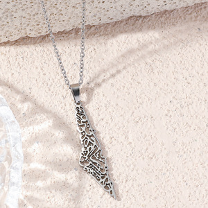 Classique à la mode Israël et Palestine <span class=keywords><strong>carte</strong></span> Palestine collier 18K plaqué or bijoux islamique Script <span class=keywords><strong>montagnes</strong></span> pendentif collier - Product Image 2