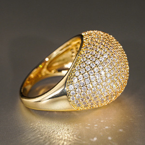 Anello Scintillante con Pavé per Donne, Elegante Gioiello da Dito alla Moda - Product Image 6