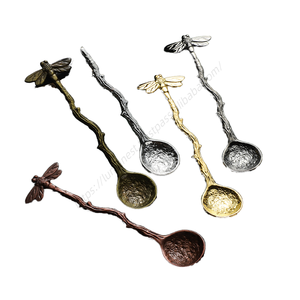 Vente en gros de cuillères à thé et à café décoratives en cristal multicolores SYH1414 pour les fêtes - Product Image 1