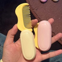 Mini peigne pliable en plastique portable pour femmes et filles