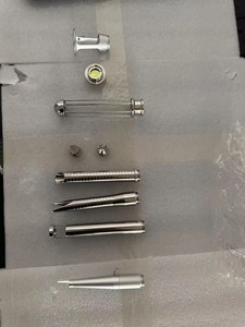 เครื่องเลเซอร์ CO2 แบบพกพา 4 มิติ ปี 2025 รุ่น DZ014-1 สำหรับฟื้นฟูผิวหน้า/มือ/เท้า พร้อมอุปกรณ์เสริม ตัวเครื่องทำจาก ABS มาตรฐาน EU รับประกัน 1 ปี - Product Image 5