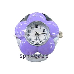 <span class=keywords><strong>Montre</strong></span> à quartz en forme de fleur pour <span class=keywords><strong>femme</strong></span>, nouveau design spécial à la mode - Product Image 1
