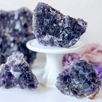 Vente en gros CrystalHola : Spécimen minéral de fluorite violette de haute qualité, Pierre brute, Gemme naturelle, Tendance mode, Souvenir de maison unique