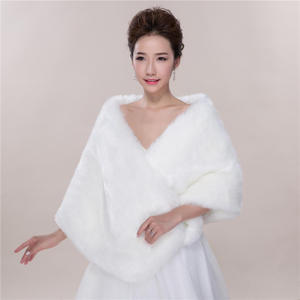 S4312F longues robes de soirée Cape luxe nouvelle haute qualité blanc <span class=keywords><strong>pas</strong></span> <span class=keywords><strong>cher</strong></span> épais grande taille mariage fille capes - Product Image 3