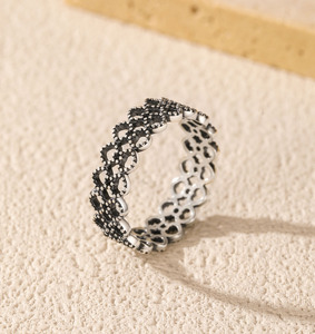 S925 <b>Silver</b> Flower Shape <b>Ring</b> Pave Setting Minimalist Unisex Everyday Wear Romantic Scalloped Clear Zircon <b>Stacking</b> Band - Product Image 3