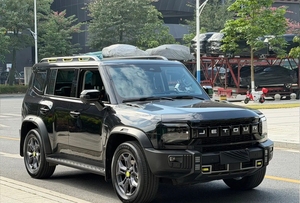 Jetour Traveler 2.0TD 4WD SUV tout-terrain 5 places essence turbo 2023 à vendre - Product Image 3