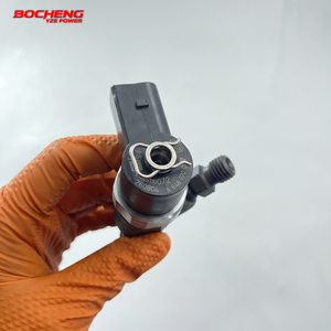 Inyector Diesel Common Rail 0445110072 A6110700987, Boquilla de Bomba de Inyección de Combustible para Mercedes-Benz Sprinter Vito C220 E270 CDI - Product Image 3