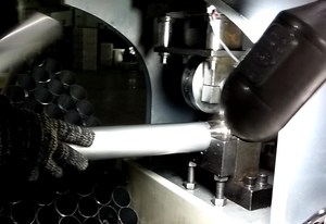 Macchina per Appiattire e Lavorare i Bordi di <span class=keywords><strong>Saldatura</strong></span> Idraulica Sun Glory per la Produzione di Bottiglie d'Acqua in Acciaio Inox e Thermos - Product Image 5