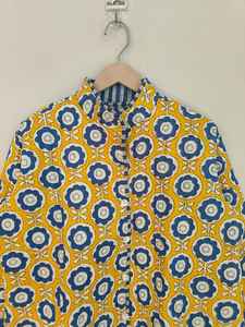 Veste matelassée réversible en coton pour femmes, veste en coton Kantha faite à la main, imprimé en bloc, style bohème, manteau d'hiver vintage, veste indienne - Product Image 2