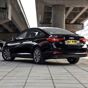 Sedán de Lujo Usado 2022 para <span class=keywords><strong>Sonata</strong></span> 1.5TGDi 270TGDi Turbo, Volante a la Izquierda, Gasolina/Petróleo, Transmisión Automática, Cuero Oscuro - Product Image 4