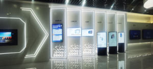 Avançado AI Interactive White Board Android 14 Alta Qualidade UHD LCD Display Interativo Flat Panel para Reunião - Product Image 4