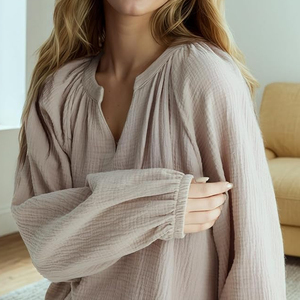 סט טקסטורה מבד כותנה לנשים בסיטונאות, סט טרנינג עם מחשוף וי מקומט, שרוולים ארוכים ומכנסיים רחבים, עם אפשרות להדפסת לוגו בהתאמה אישית - Product Image 5