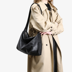Bolso de Mano de Cuero PU Genuino Unisex con Logotipo Personalizado al por Mayor, Bolso de Hombro Casual Estilo Hobo, Cierre Negro, Diseño Retro Impermeable - Product Image 5