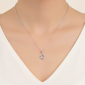 Collier pendentif tendance, design classique, pour un usage quotidien, en or blanc massif 18 carats avec diamant naturel, pour femmes. - Product Image 4