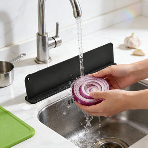 Protection anti-éclaboussures d'eau en silicone souple de qualité <span class=keywords><strong>alimentaire</strong></span> pour évier de salle de bain et de cuisine - Product Image 6