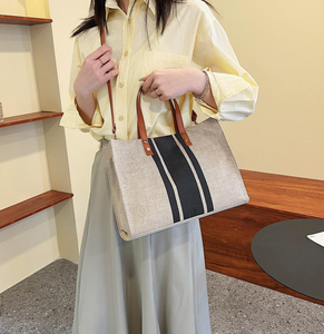 Sac fourre-tout en lin réutilisable avec logo personnalisé, sac de shopping en tissu durable pour femmes - Product Image 5