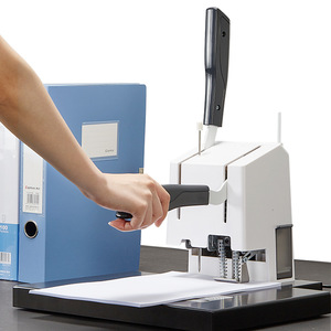 Perforatrice robuste Comix CM-3008S, épaisseur de perçage 40 mm, pour documents financiers, dossiers et papiers d'appel d'offres - Product Image 4