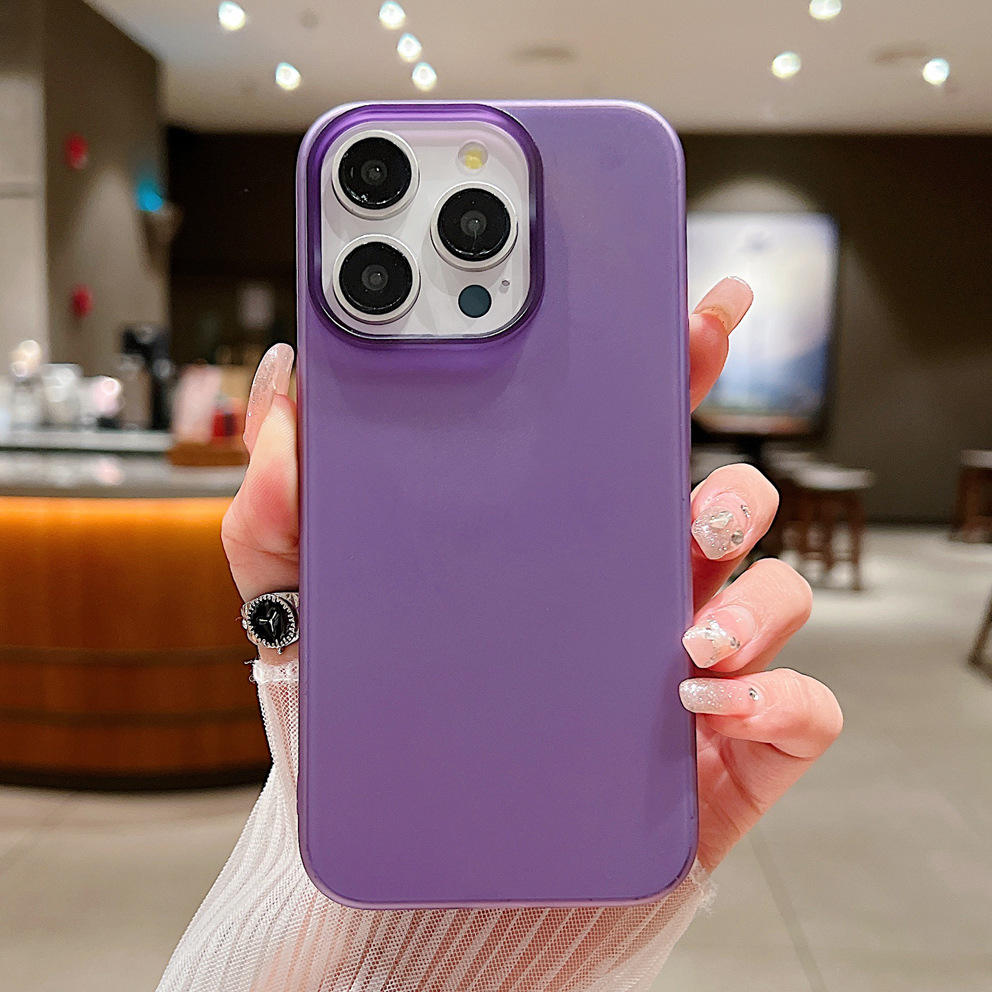 [Violet foncé]]