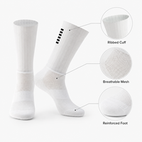 Chaussettes de sport mi-mollet respirantes en maille côtelée OEM ODM, chaussettes athlétiques extensibles pour le football et les sports d'équipe, faible MOQ, personnalisables