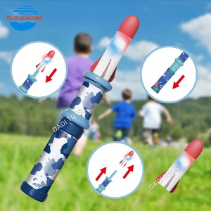 Jouets manuels <span class=keywords><strong>en</strong></span> plastique de <span class=keywords><strong>fusée</strong></span> de lancement d'air de mousse pour des enfants, jeu extérieur militaire de <span class=keywords><strong>fusée</strong></span> de puissance de main bon marché de tir - Product Image 3