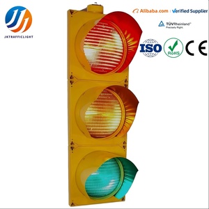 Feu de signalisation LED industriel jaune 200 mm (8 pouces) avec boîtier, 3 lumières (rouge, jaune, vert), étanche IP65 - Product Image 1