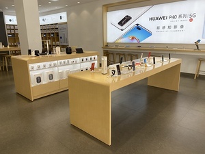Mesas de madera de chapa natural, tamaño personalizado, apertura de nueva tienda, diseño interior, fabricación de <span class=keywords><strong>materiales</strong></span> de tienda de teléfono - Product Image 5