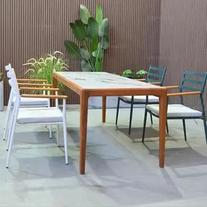 Mesas y sillas de comedor al aire libre de altura de mostrador al aire libre de diseño simple, parte superior de losa de madera y marco de aluminio para descansar y vivir