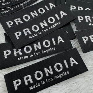 Tùy Chỉnh Phản Quang Thiết Kế Thời Trang Dệt Thẻ Cho Quần Áo Tên Thương Hiệu Logo Kích Thước End Gấp May Dệt Cổ Nhãn - Product Image 2