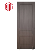 Porte composite en plastique bois d'hôtel commercial du Moyen-Orient Porte WPC ignifuge laminée en PVC pour les entreprises et les résidences