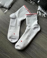 Chaussettes de sport épaisses OEM pour le basketball personnalisé, absorption des chocs, anti-ampoules, évacuation de l'humidité