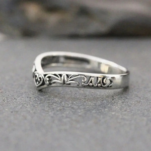 Anello Antico a Forma di Cuore in Argento T0608, Gioiello Unisex di Moda per Fidanzamento, Senza Pietre e Senza Incastonature - Product Image 5