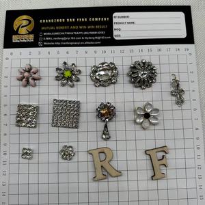 Mới Đến Hoa Nút Trang Trí Chân Nút Cho Ăn Mặc May Rhinestone Nút Cho Phụ Nữ Quần Áo - Product Image 4