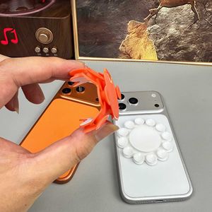 Soporte Creativo para Teléfono Celular con Forma de Girasol, Ventosa de Silicona, Soporte de Succión para Vidrio, Soporte Antideslizante con Adhesivo Trasero - Product Image 4