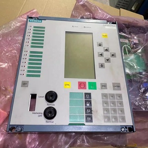 7SJ6321-5EB20-3FE0/EE 三相5A定格電流電子式モータ保護継電器 - Product Image 1