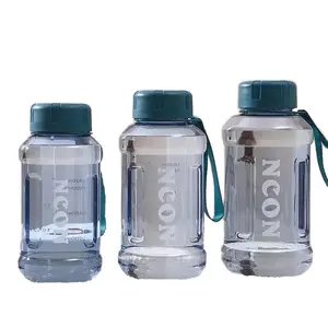 غلاية بلاستيكية جديدة ذات سعة كبيرة Futong-711 تبدو بسيطة لزجاجات مياه الشرب بحبل مع غطاء بلاستيكي بمسمار