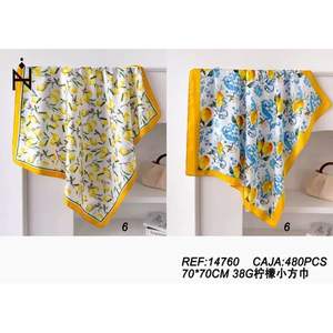 Asciugamano da cucina in cotone con stampa limoni 70x70 cm quadrato con bordo giallo per uso domestico - Product Image 3